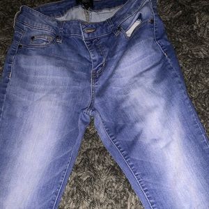 Skinny jeans